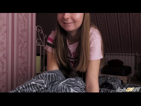 ❤️ Blondie duboko siše svoju drugu prijateljicu i dobiva spermu u usta ❤ Samo porno kod nas ❌